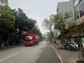 khu vực đang phát triển triển cao, đường rộng, kinh doanh cực tốt, nhà đang cho thuê 30t/