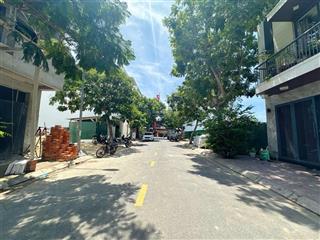 Chủ kẹt tiền cần bán đất 2 mặt tiền đường 28 kdt hà quang 1, gần đường số 4 ( thích quảng đức)