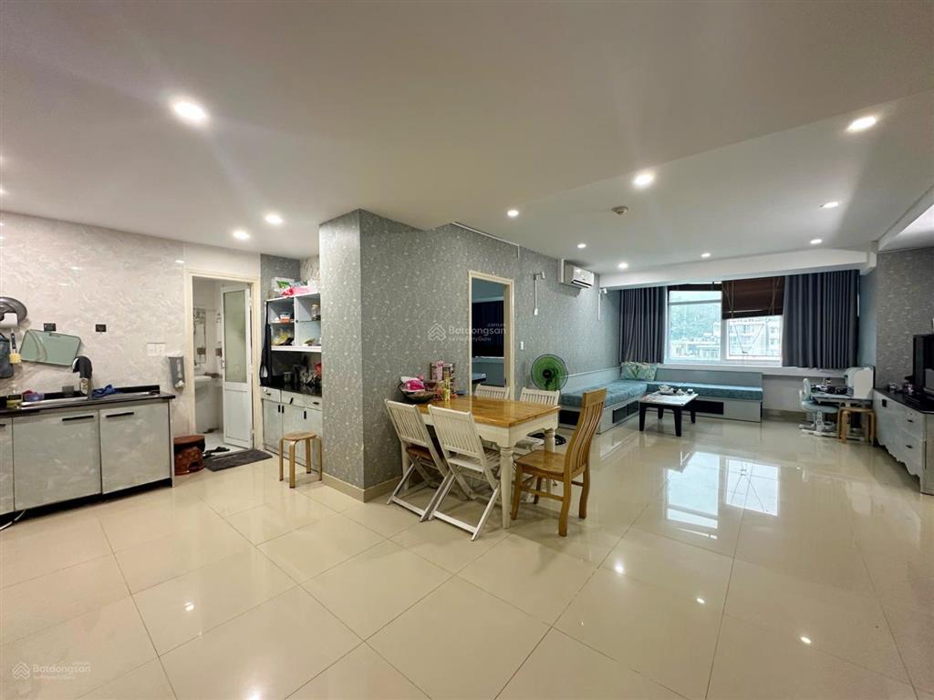 Cực hiếm ! căn hộ sổ hồng lâu dài toà uplaza sông đà ngay bãi tắm hòn chồng nha trang 3 pn, 2wc