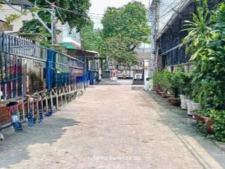 Bán đất tặng nhà mặt tiền ngay nguyễn văn tăng  chợ gò công