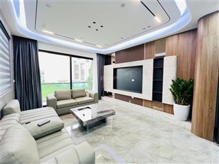 Hot!phân lô trần quốc hoàn, ô tô vào nhà, thang máy, sát phố, kinh doanh đỉnh, full tiện ích 55m*5t