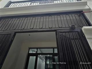 Bán nhà mới đẹp phố tứ liên  âu cơ, thang máy, gần hồ tây  ở sướng, thiết kế hiện đại