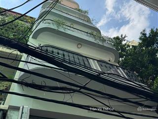 Anh công bán đất đẹp phố tứ liên tây hồ 64m 2 thoáng trước sau mặt tiền 4.8m giá chỉ gần 180 triệu