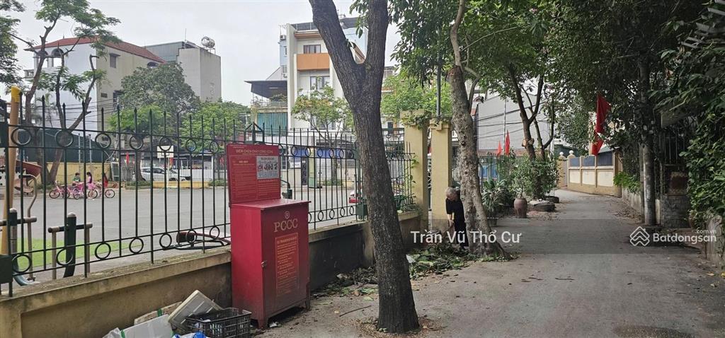 Bán mảnh đất đẹp phố tứ liên quảng an  ngõ nông thoáng  60m, mặt tiền 6.6m  giá chỉ 190tr/m