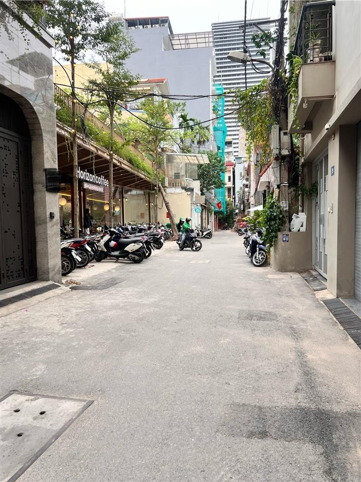 Đầu tư chắc lời  biệt thự  lk  đặng văn ngữ 106m2 chỉ 35 tỷ! cực phẩm mt 6.7m  phân lô  gần hồ