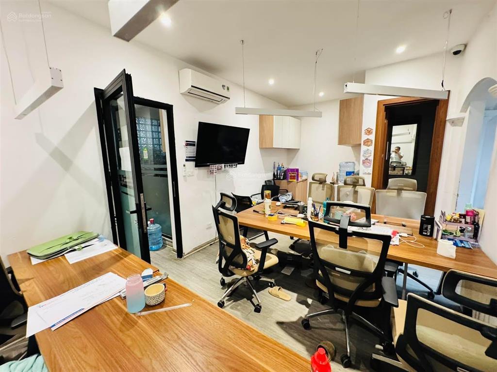 Đầu tư chắc lời  biệt thự  lk  đặng văn ngữ 106m2 chỉ 35 tỷ! cực phẩm mt 6.7m  phân lô  gần hồ