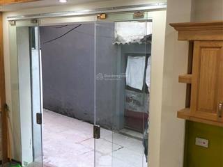 Cho thuê nr 3pn, 3wc, 30m2, giá siêu hời 14 tr 14 triệu tại trần thái tông, dịch vọng, cầu giấy, hn