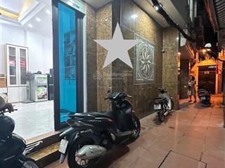 Chính chủ gửi ngọc khánh x 5 tầng, 7 ngủ, gần phố, 12,15 tỷ ( không mặc cả)