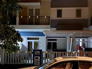 Bán biệt thự siêu đẹp giá rẻ mặt tiền phường phú hữu quận 9