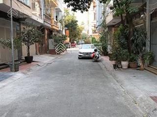 Bán nhà chính chủ 70m phố nguyễn khuyến kđt văn quán khu phố sầm uất cạnh hồ văn quán  0963 435 ***
