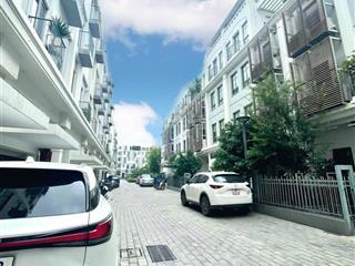 Nhà vườn liền kề the manorcentralpark view công viên 2 mặttiền oto nội thất sang trọng 0963 435 ***