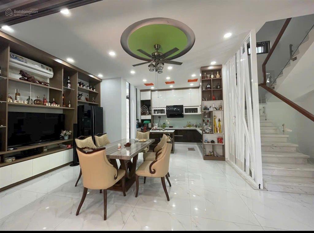 Nhà 7,5 tỷ khu đô thị mỹ gia 8 nha trang 3pn 4wc có thang máy