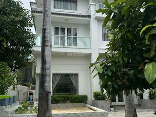 Biệt thự biển nha trang 22,5 tỷ 180m2 ngang 12m có dòng tiền cho thuê 45tr/tháng
