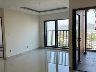 Căn hộ nha trang 3,4 tỷ 2 phòng ngủ 2 wc view mát hướng nhìn biển, pháp lý sổ đỏ lâu dài