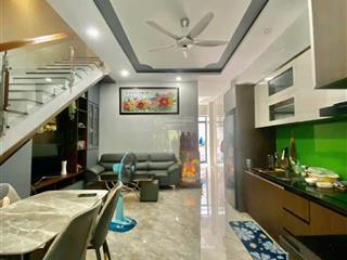 Nhà đẹp nha trang 9,5 tỷ  7pn5wc 100m2 ngang 5m khu đô thị an bình tân