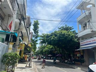 Nhà hẻm 7,5 tỷ tttp nha trang 108m2