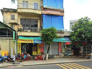 Nhà nha trang mặt đường kinh doanh 6,820 tỷ 50m2 3 tầng 5 phòng ngủ 3 wc