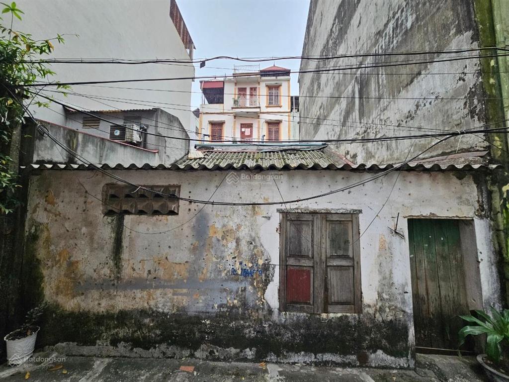 Bán đất ngô gia tự  ô tô đỗ trước cửa