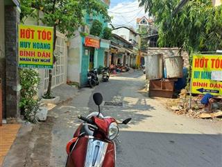 Nhà mặt tiền Gò Vấp đường số 6 ngang 4m dài 11m SHCN 44m2 trệt lầu HC đủ.