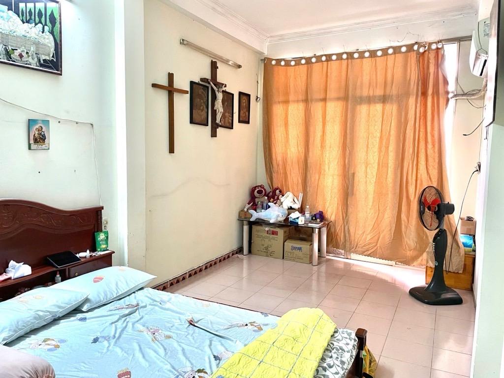 Bán nhà mặt tiền Nguyễn Văn Nghi P.7 Gò Vấp ngang 4m dài 23m SHCN 88,9m2 4 tầng HC đủ