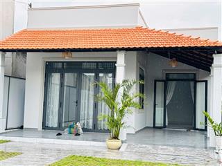 Bán nhà mới xây chính chủ  hẻm ô tô  sân vườn  giáp công viên  chánh mỹ, thủ dầu một