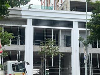 Mặt tiền kinh doanh trần hưng đạo ngay cầu rồng diện tích 324m2 chỉ 80tr/m2