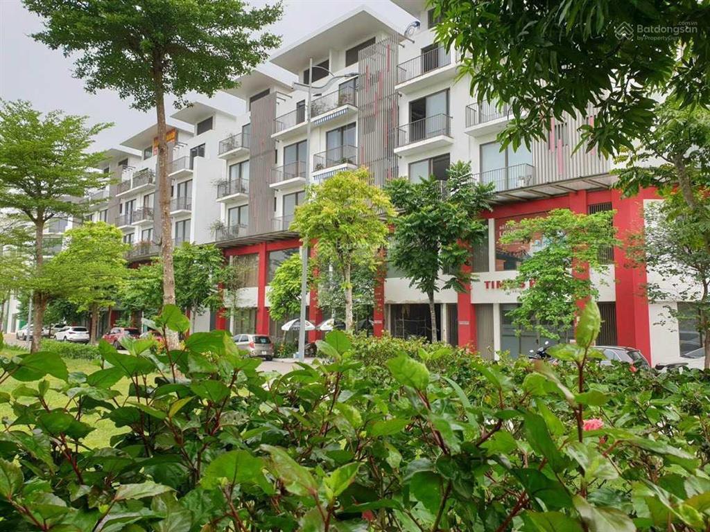 Cần bán căn liền kề khai sơn city góc xẻ khe thoáng, gần sảnh chung cư, sẵn sổ đỏ, diện tích 99,2m2