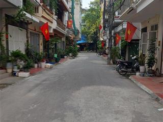 Bán đất tặng nhà 2t ngay ngã 4 đa sỹ, thuộc khu cán bộ công an, dt 40m2 chỉ 9 tỷ  0964 776 ***