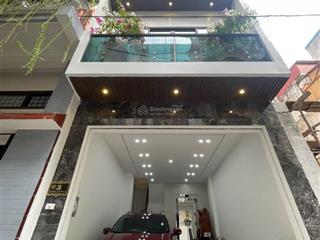 Bán nhà bồ đề long biên đẹp long lanh ô tô ngủ trong nhà 40m2 hơn 13 tỷ đồng, 7 tầng thang máy
