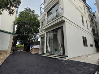 Nhà long biên 30m2 x 4t ô tô 16 chỗ vào tận cửa. giá 4,2 tỷ. sổ đỏ chính chủ. 0981 291 ***