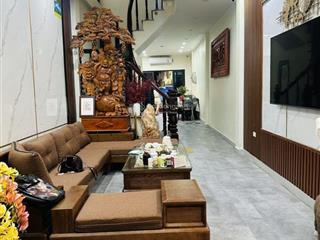 Đẳng cấp thượng lưu  gara 7c  view hồ diện tích rộng  sinh khí ngập tràn  vô vàn tiện ích