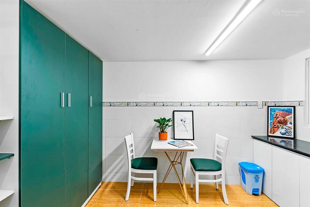 Duplex đủ nội thất, ở 23 người. ngay cầu thị nghè. toà nhà thang máy, hầm xe. tiện đi làm và học