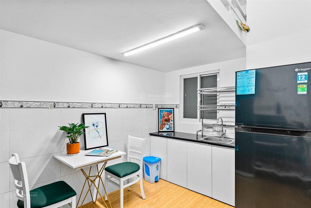 Duplex đủ nội thất, ở 23 người. ngay cầu thị nghè. toà nhà thang máy, hầm xe. tiện đi làm và học