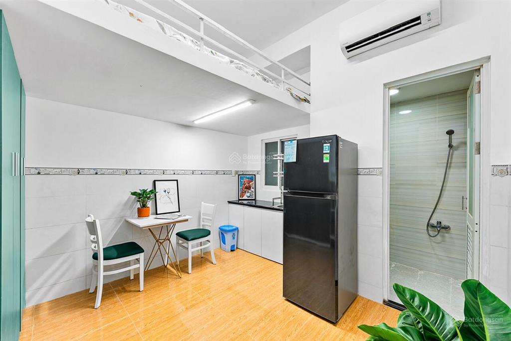 Duplex đủ nội thất, ở 23 người. ngay cầu thị nghè. toà nhà thang máy, hầm xe. tiện đi làm và học