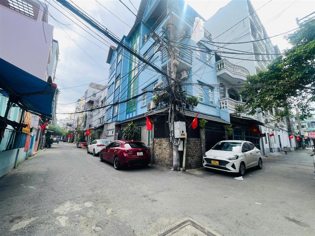 Bán nhà hẻm ô tô thông 97 nguyễn gia trí. btct 4 tầng 8pn. cho thuê 40 triệu/th. ngay đh hutech