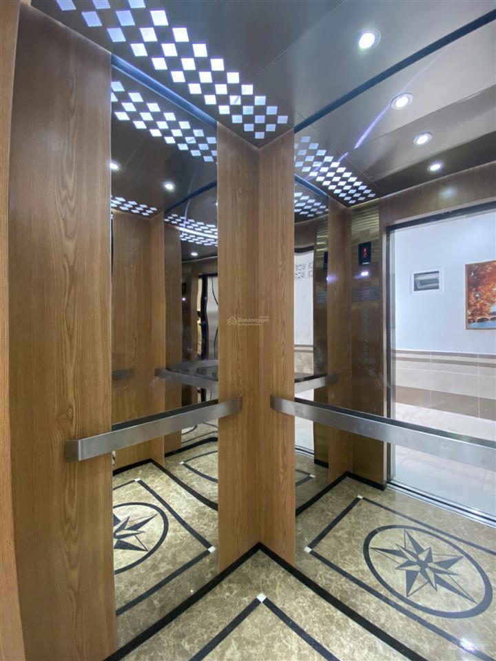 Duplex gác cao, đủ nội thất, toà nhà thang máy, hầm xe. ở 34 người. ngay học viện cán bộ, đh vlu