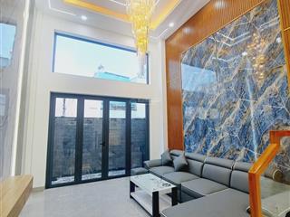Bán nhà riêng 5pn, 5wc, 64m2 ở bình hưng hòa a, 7,6 tỷ, bình tân, hcm  giá ưu đãi