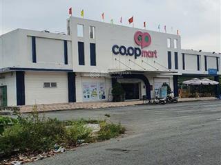 Bán gấp đất đẹp  đối diện co.opmart  vĩnh lộc b