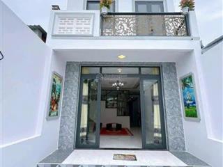 Gđ kẹt tiền bán thương lượng. nhà gần chợ phú lạc đi thẳng ra là ql50 thuận tiện đi lại