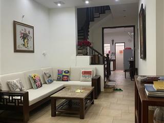 Lô góc mặt tiền kinh doanh  ô tô đỗ cửa phố lê văn hiến, 45m2 giá chỉ 6.5 tỷ