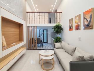 Bán gấp nhà đẹp đống đa , dt 28.01 m2 , thoáng 2 mặt ngõ full nội thất ở ngay.