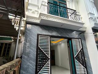 Nhà mới 5 tầng , 37m2 giá 5.96 tỷ, 10m ra ô tô, sát kđt đô nghĩa, sổ vuông
