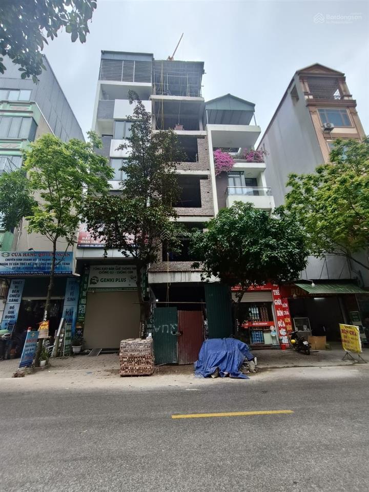 Nhà 7 tầng mặt phố hoàng công kiến hưng thang máy kinh doanh đỉnh. phố hiếm người bán