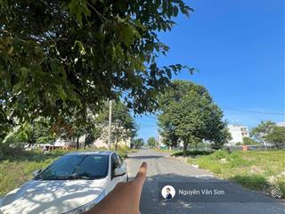 Đất biển sơn thuỷ  đường lưu văn lang. cặp 200m2, và 1 lô lẻ