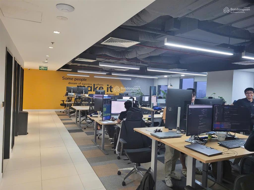 Bql cho thuê vp giá tốt toà pvi số 1 phạm văn bạch, cầu giấy. dt 200m2 có thể chia nhỏ