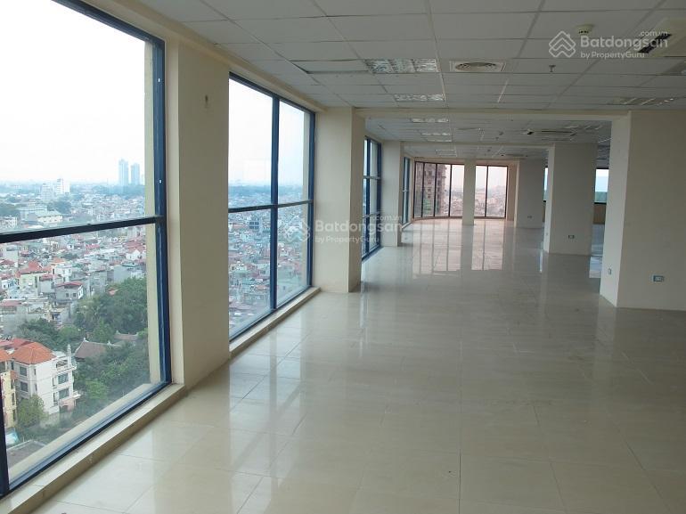 Cho thuê vp giá siêu hời tại central point 219 trung kính, cầu giấy. dt 1200m2 có thể chia nhỏ