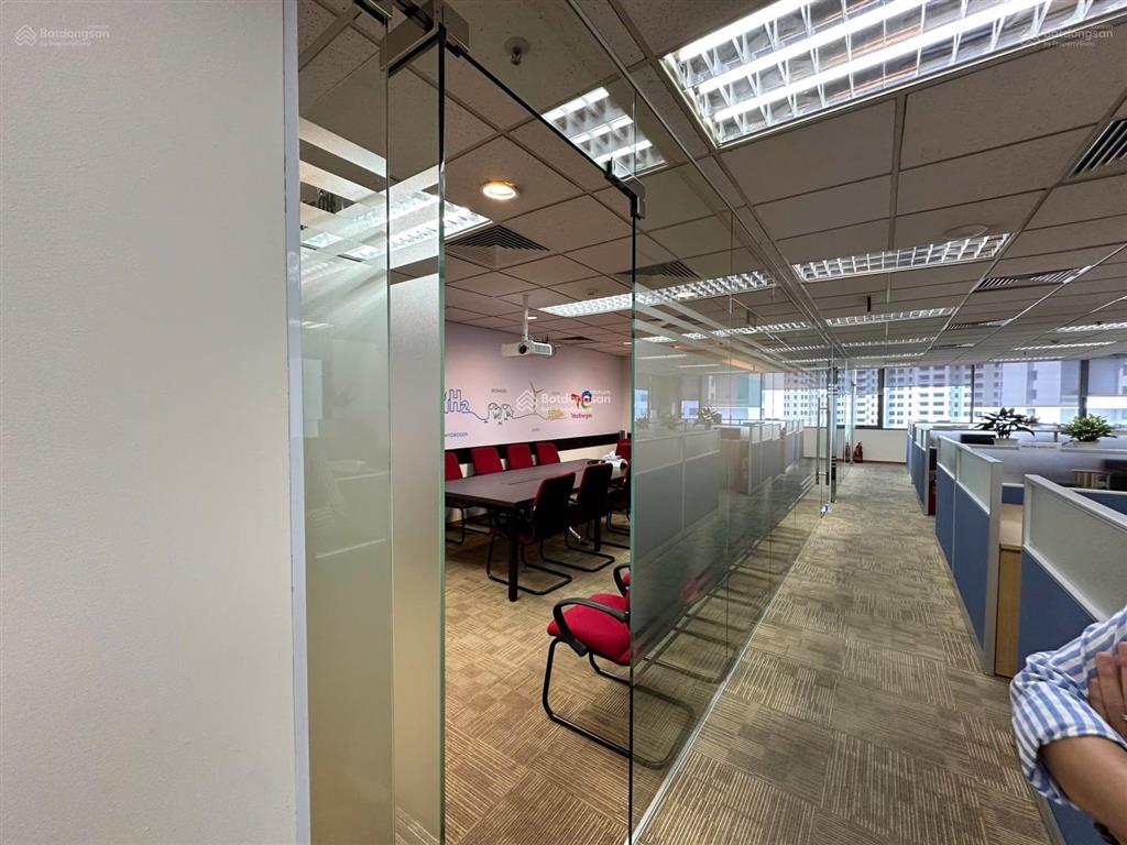 Bql cho thuê vp giá tốt nhất toà coninco tower 4 tôn thất tùng. diện tích 500m² có thể chia nhỏ