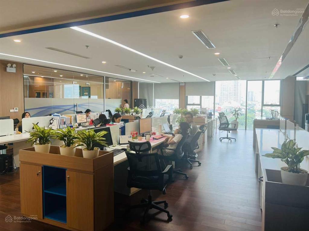 Bql cho thuê vp giá sốc tại tòa sun square lê đức thọ. dt 450m² có thể chia nhỏ, giá chỉ 140k/m2/th