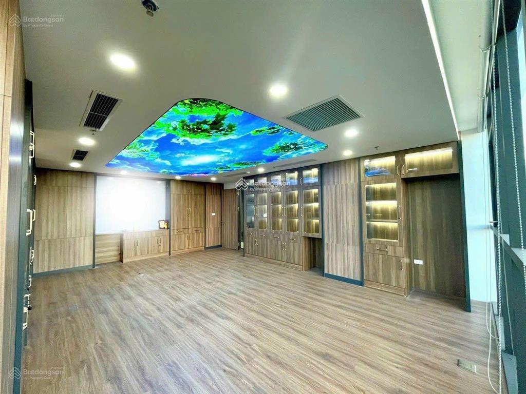 Cho thuê vp giá tốt tại hoàng ngân plaza 125 hoàng ngân. dt 300m2 có thể chia nhỏ, giá 200k/m2/th