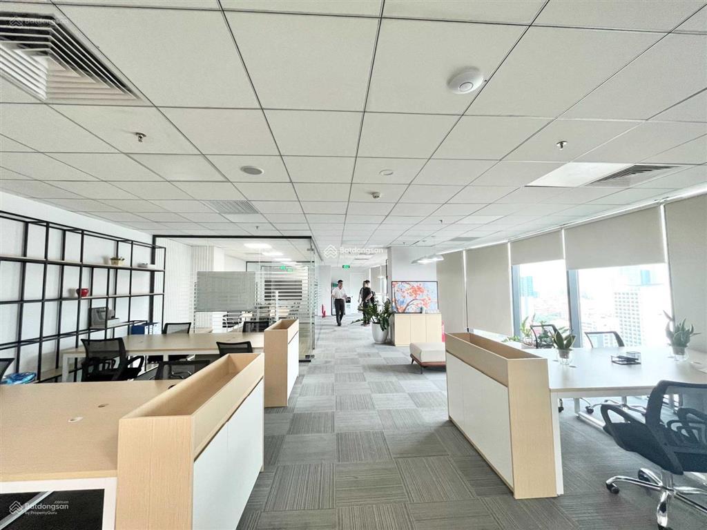 Cho thuê vp tại cornerstone building 16 phan chu trinh, dt 100200 300 ***m2, giá 140k/m2